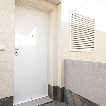 Amalia 44 Апартаменти