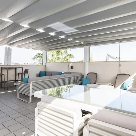 Amalia 44 * Торрев'єха