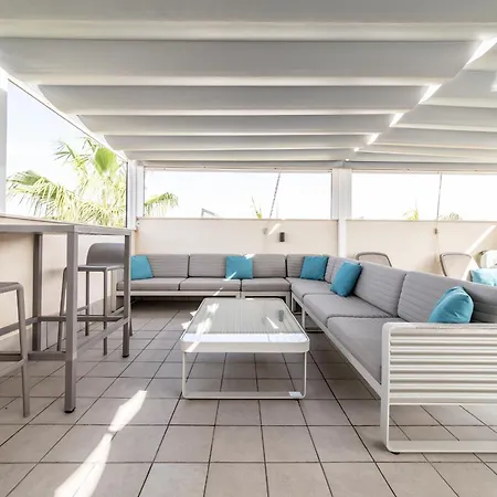 Апартаменти Amalia 44