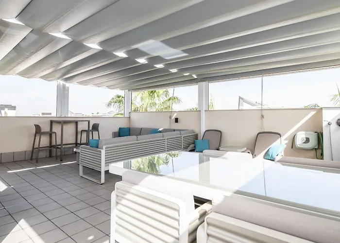 Amalia 44 * Torrevieja